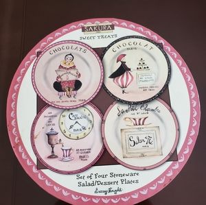 Vintage Parisian dessert plates
